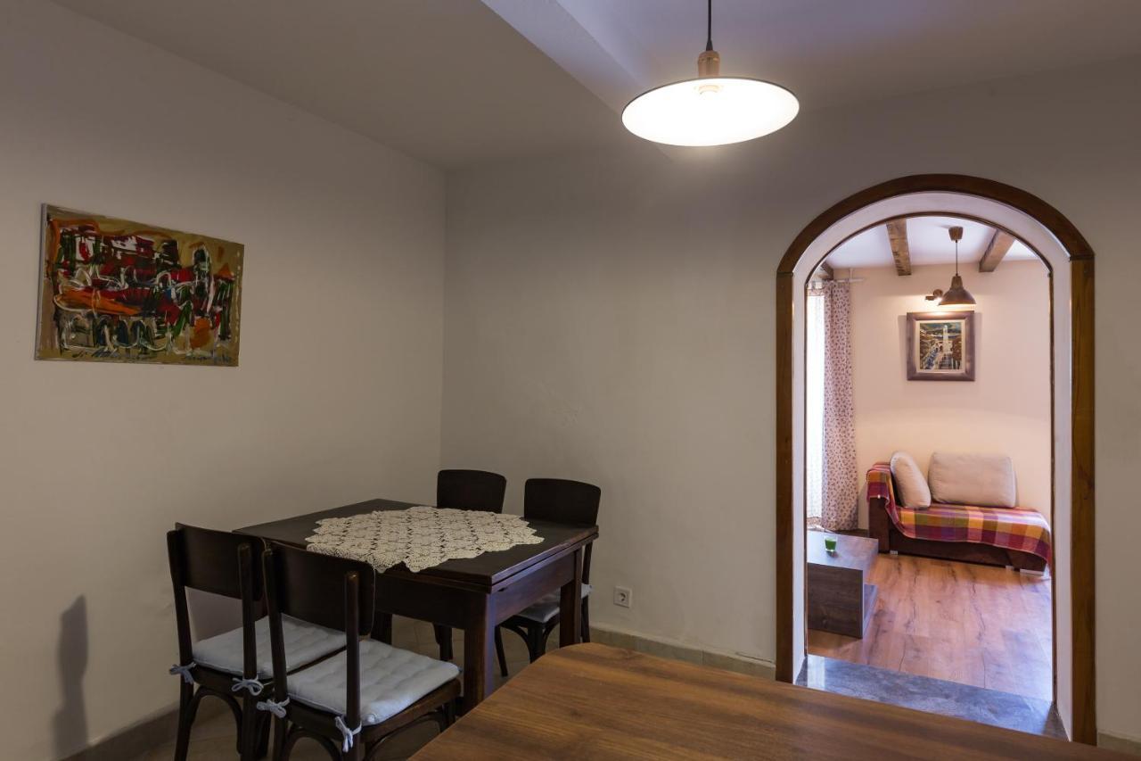 Apartment Hladilo "Nostalgia" Dubrovnik Bagian luar foto